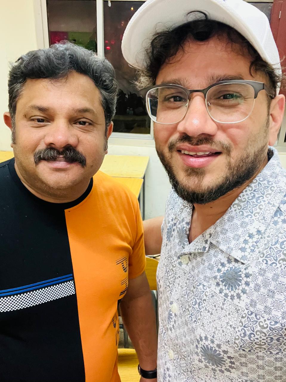 Shameem (@nk.vlog_official) with Malayalam comedy actor Hareesh Kanaran.